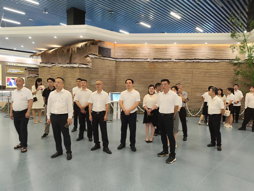 宁德市多多28官网公司党委主题教育读书班开班并开展现场教学